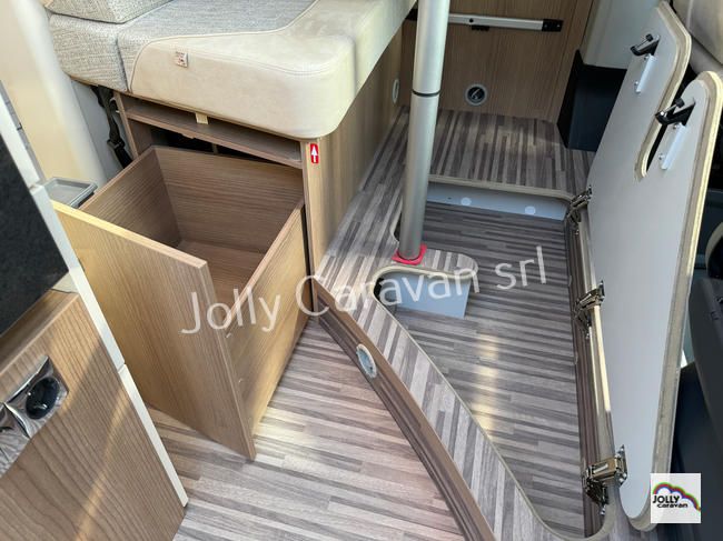 Malibu Van Diversity GT Skyview 600 DB K, foto 2