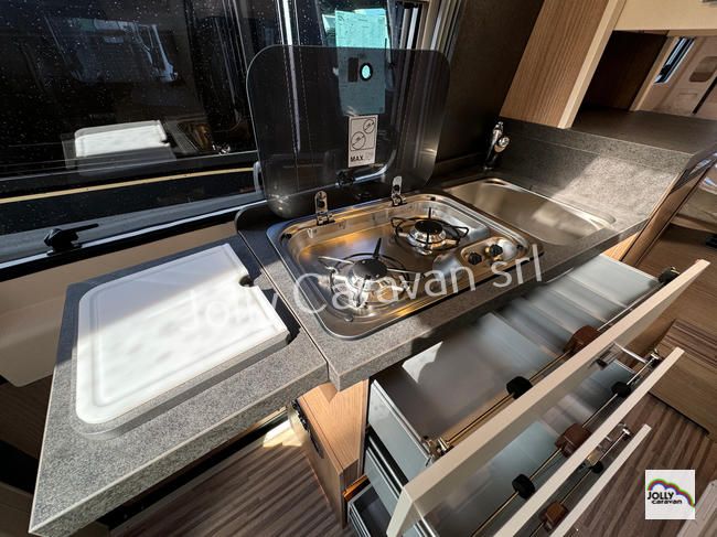Malibu Van Diversity GT Skyview 600 DB K, foto 12