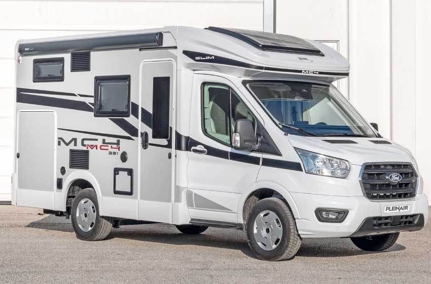 McLouis low-profile motorhome